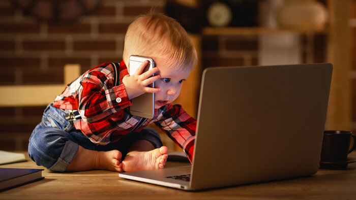 چگونه فرزندان خود را از آسیب‏‌های اینترنت محافظت کنیم؟